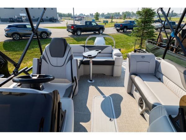 2025 Sport 85 Elite Windshield (23 ft) - Image 16